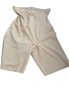 Maidenform Womens NEW High-Waist Nude Shapewear Shorts Size L Nylon Blend For Sm